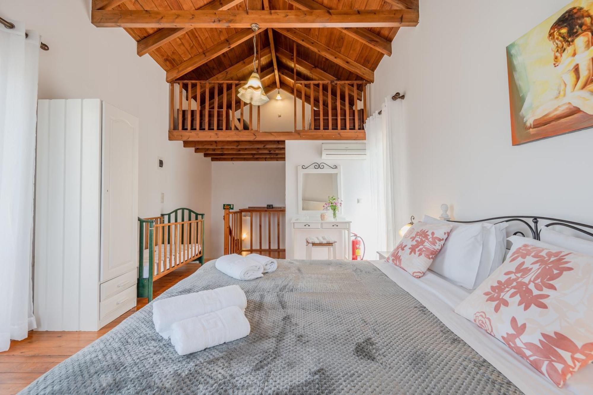 Helianthos Villas Douliana Esterno foto