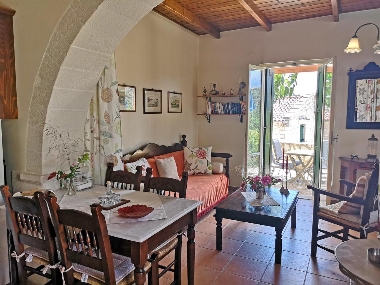 Helianthos Villas Douliana Esterno foto