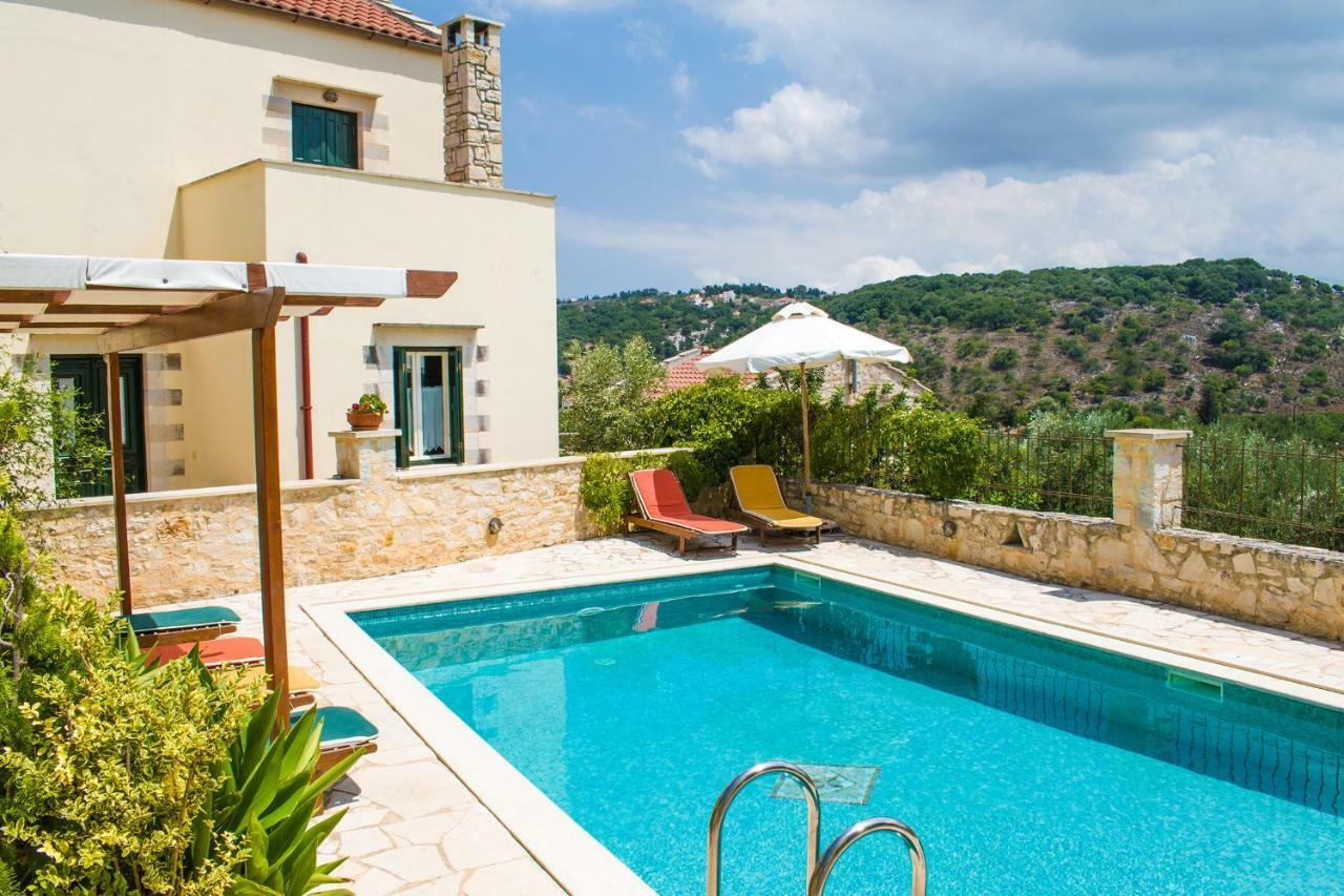 Helianthos Villas Douliana Esterno foto